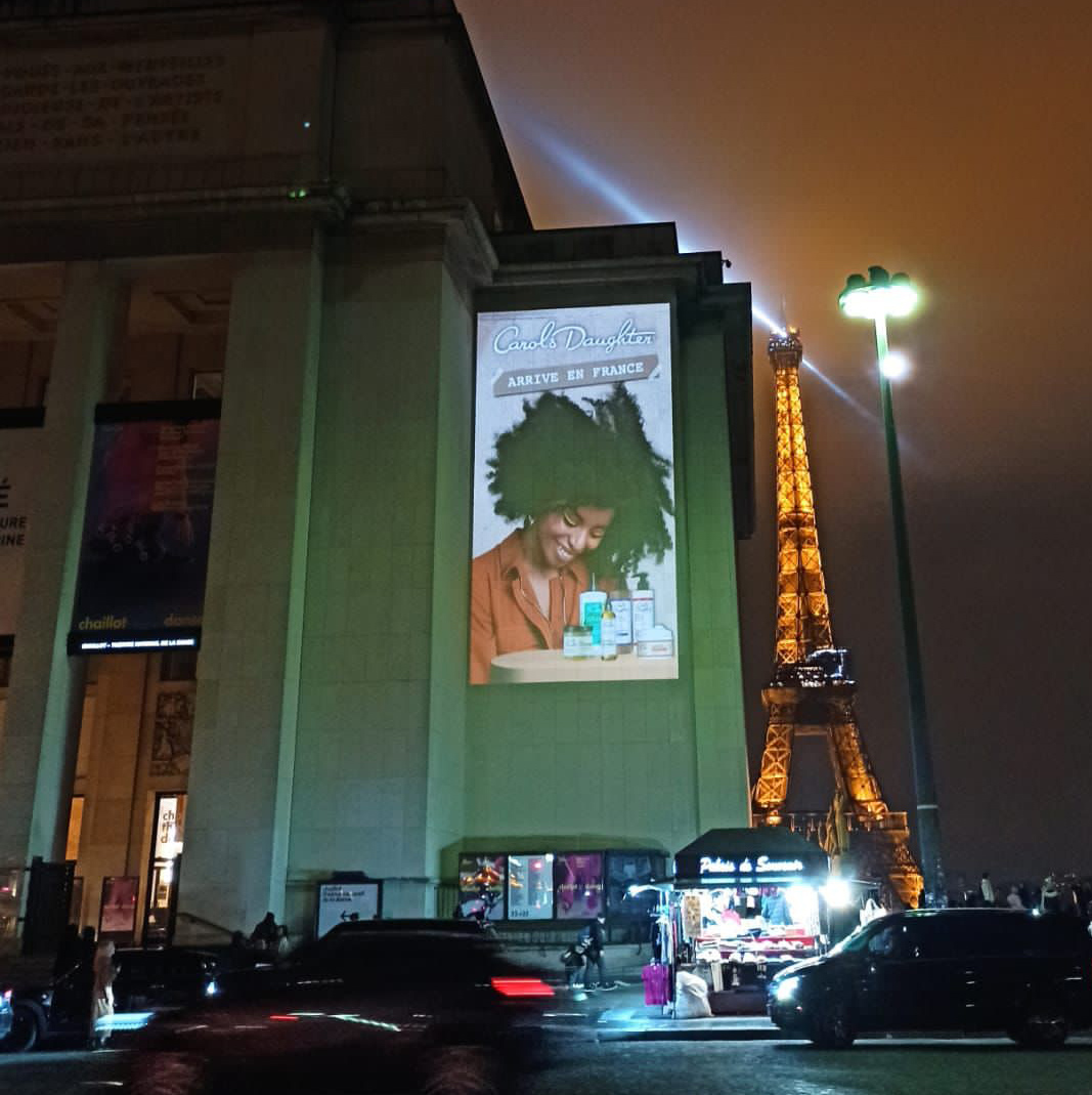Groupe L'Oréal - Projection dans Paris pour le lancement de Carol's Daughter